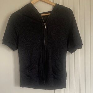 Ava & Viv Black Short Sleeve Hoodie